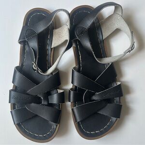 Saltwater Women’s Black Ankle Strap Leather Sandals 6W8 Ankle